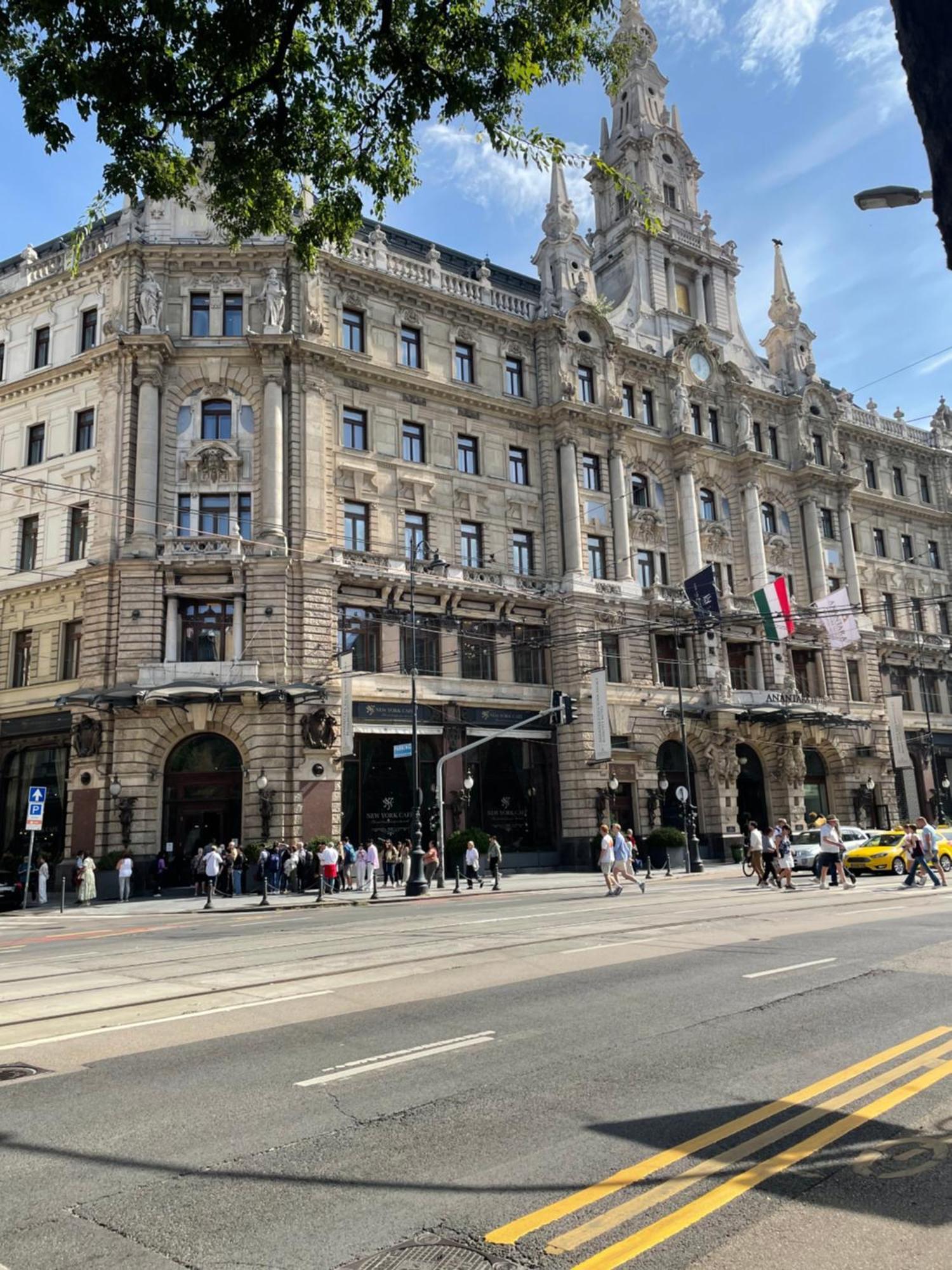 Aradi Rooms With Private Bathroom In The City Centre Budapeste Exterior foto